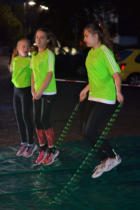 Zirkus Kids mit Rope-Skipping-Show